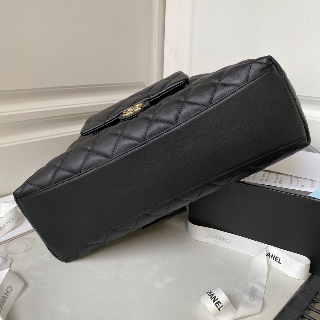 CHANEL LARGE HOBO 37CM BLACK LAMBSKIN GOLD HARDWARE