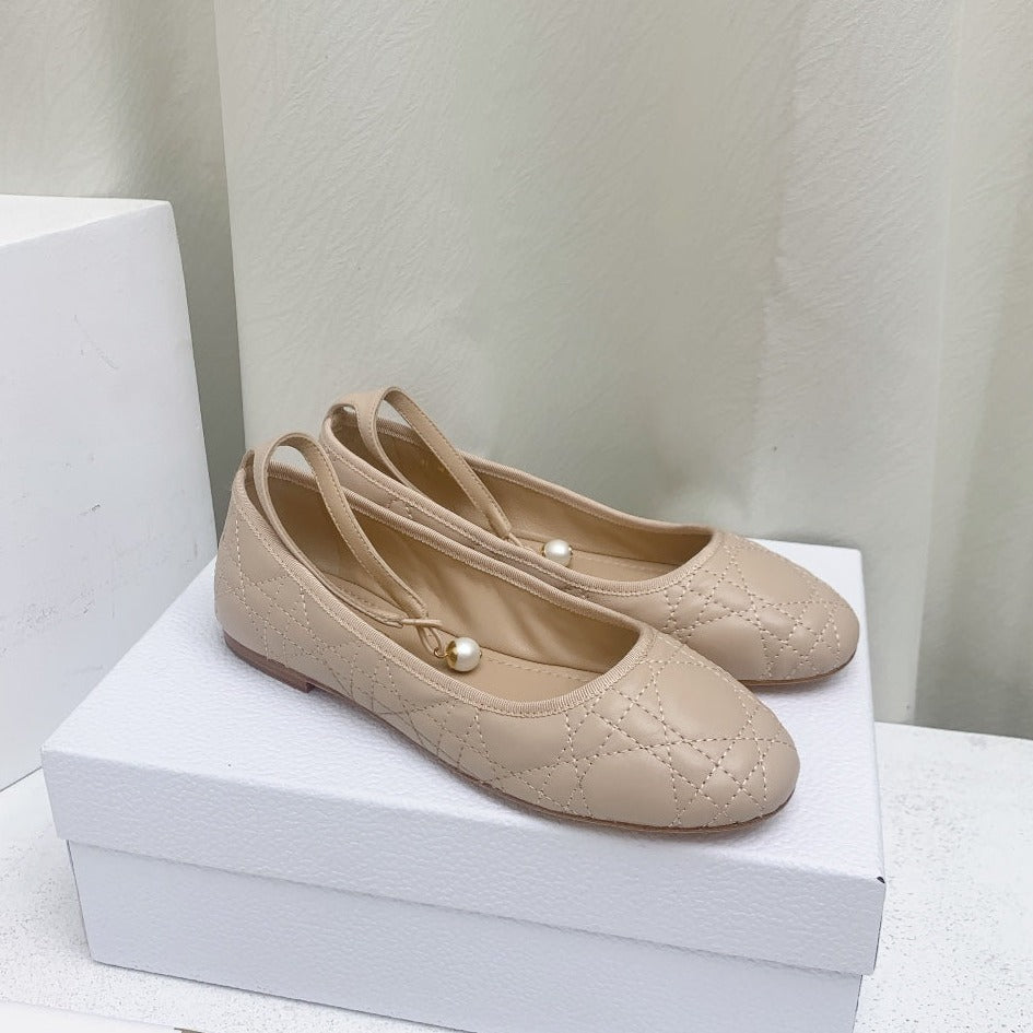 DIOR CD BALLET FLAT BEIGE MOP