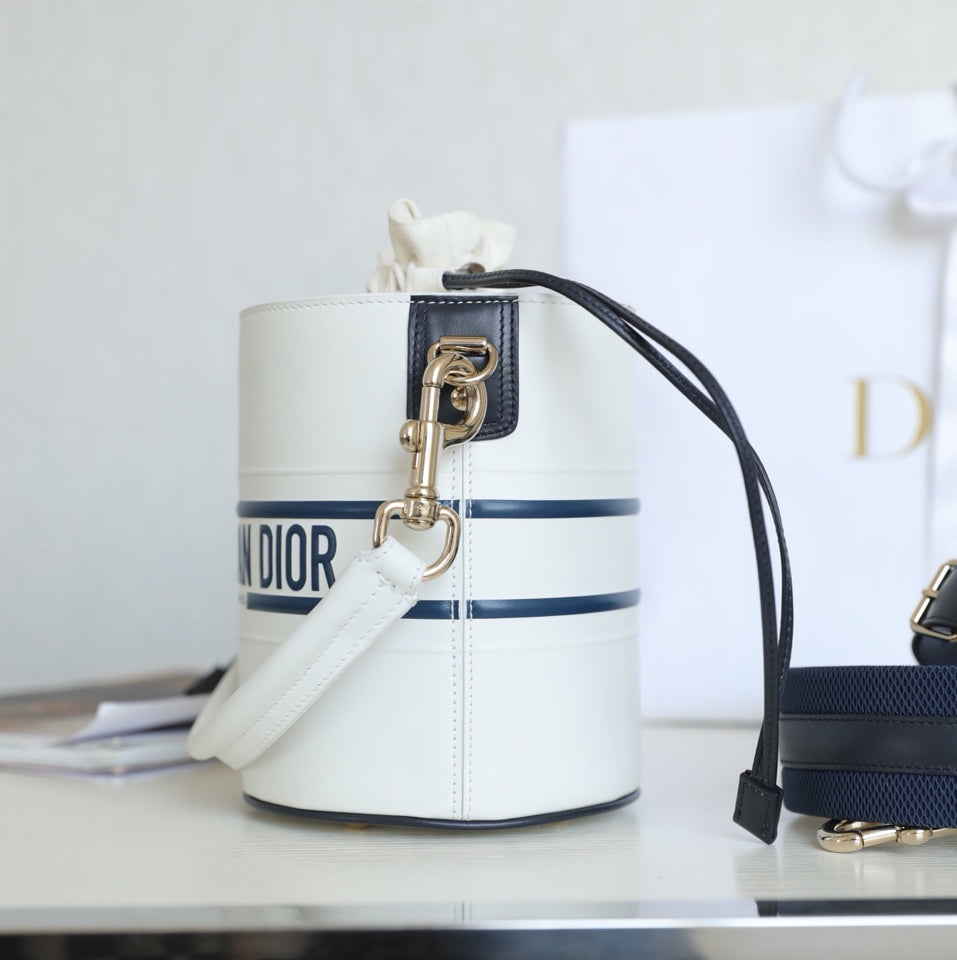 DIOR VIBE 18 BUCKET BAG IN WHITE CALFSKIN