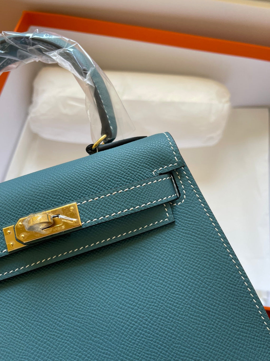 HERMES KELLY MINI 20 BAG IN PINE GREEN CALFSKIN WITH GOLD HARDWARE