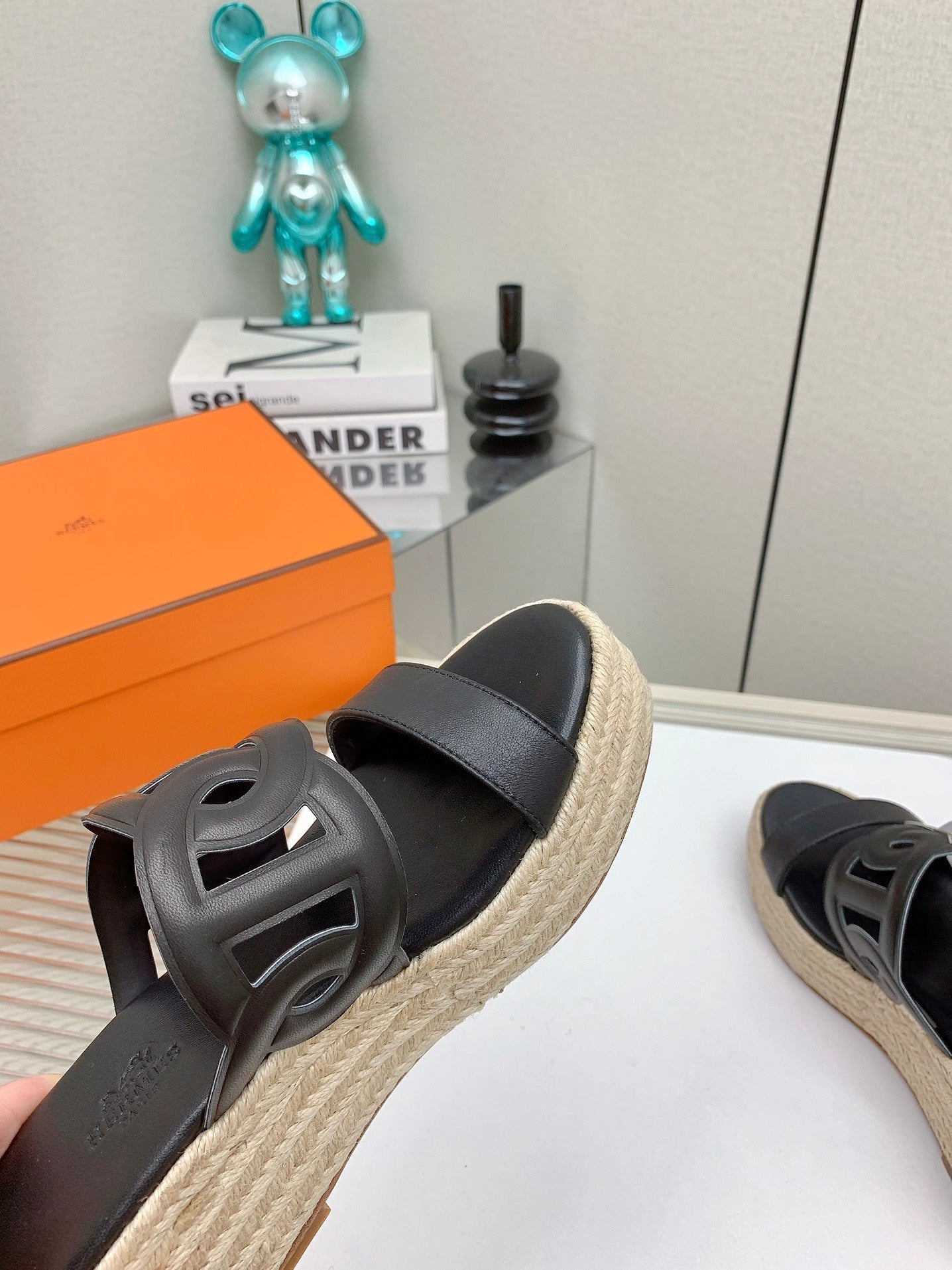 HERMES ITHEA 85 MM ESPADRILLE IN BLACK CALFSKIN