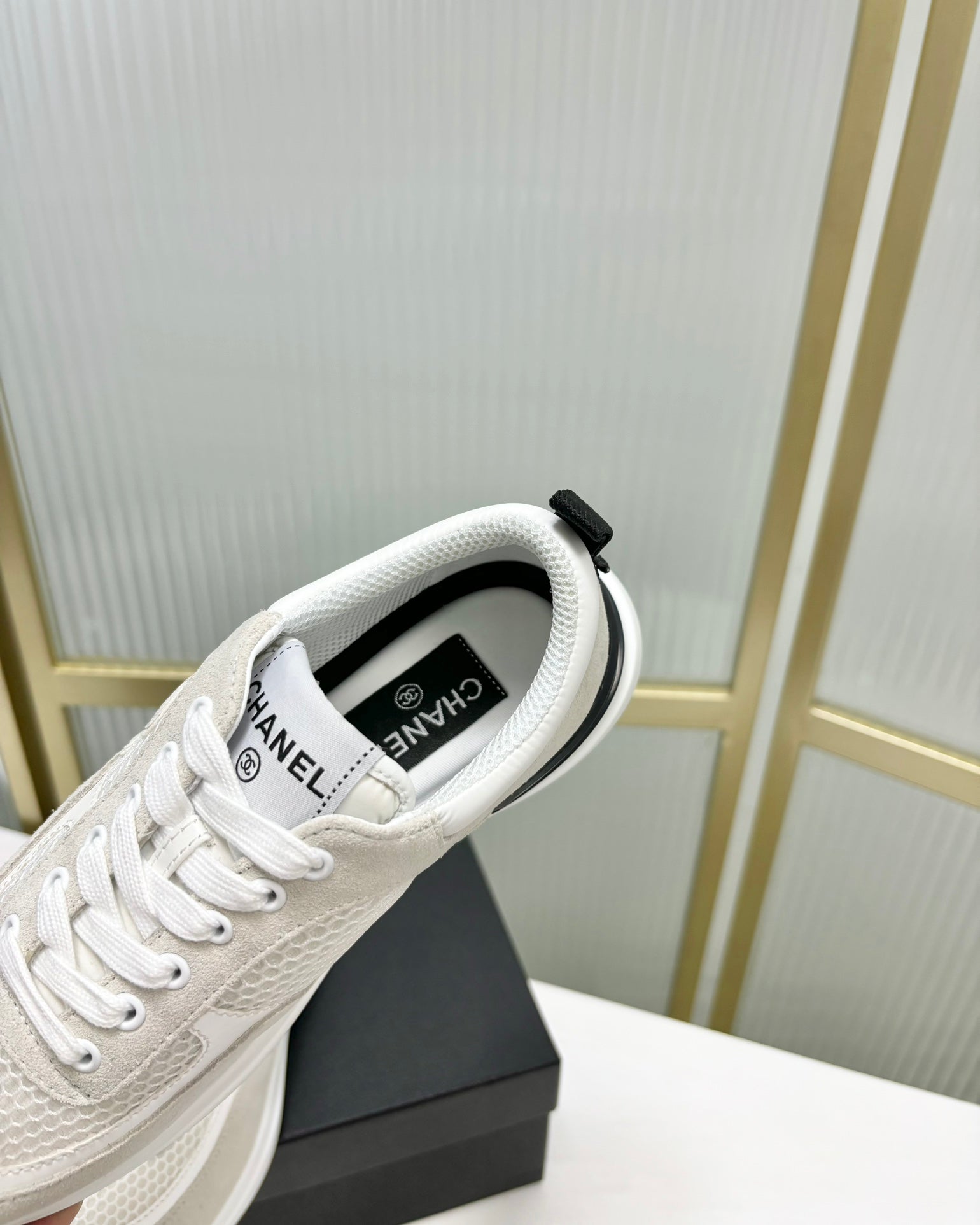 CHANEL SNEAKER IN GREY SUEDE AND WHITE BREATHABLE MESH