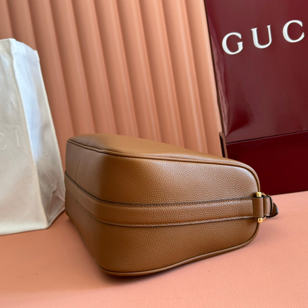 GUCCI 26S SHOULDER BAG 38 IN BROWN CALFSKIN