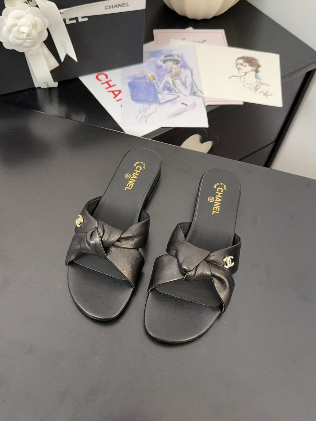 CHANEL LACE MULE 2 CM IN BLACK LAMBSKIN