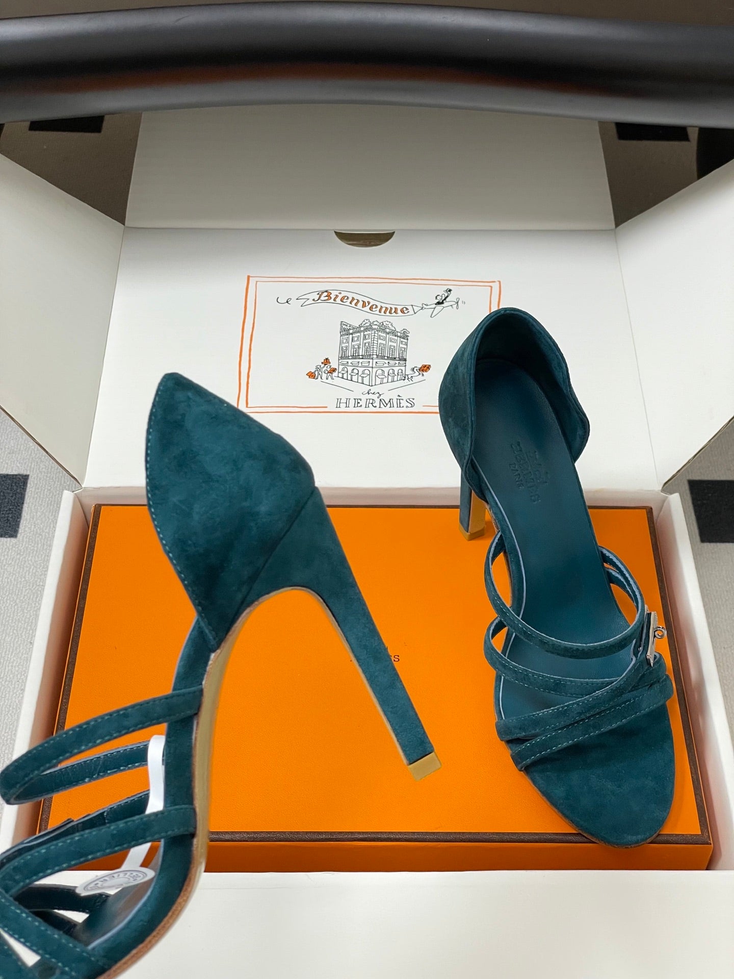 HERMES 25S HIGH-HEEL SANDAL 105 MM IN DARK BLUE SUEDE