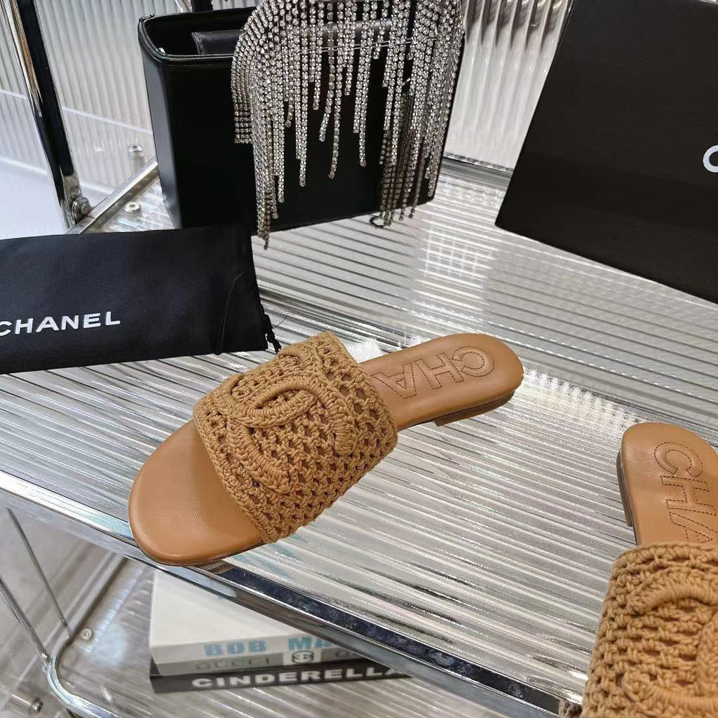 CHANEL SLIPPERS CARAMEL BROWN SHEEPSKIN
